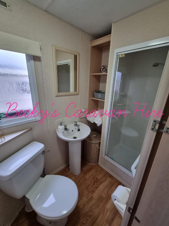 Becky'S Caravan At Marton Mere Blackpool Kültér fotó